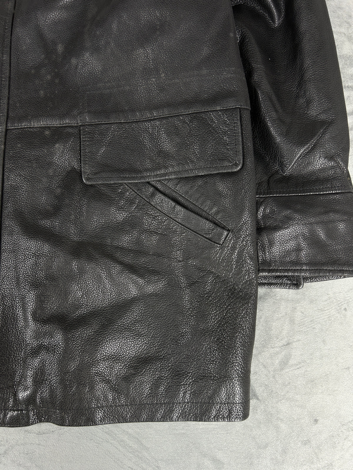 Giacca di pelle nera con collo in montone vintage – Uomo Taglia L