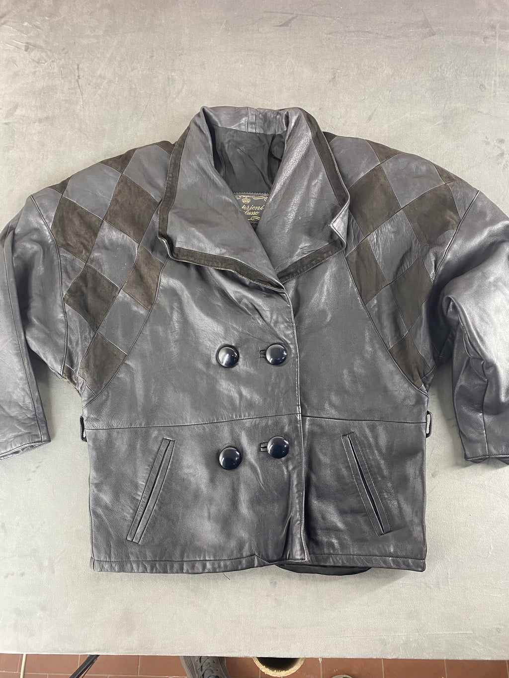 Giacca di pelle grigia doppiopetto vintage – Donna Taglia M