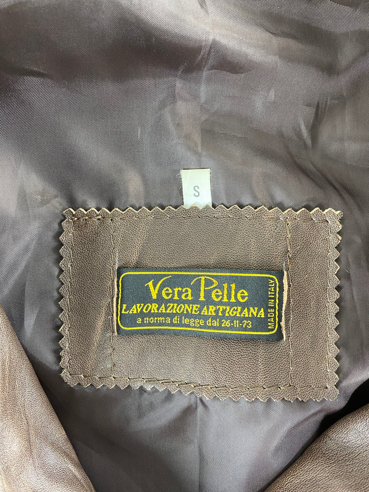 Giacca di pelle taupe vintage – Donna Taglia M