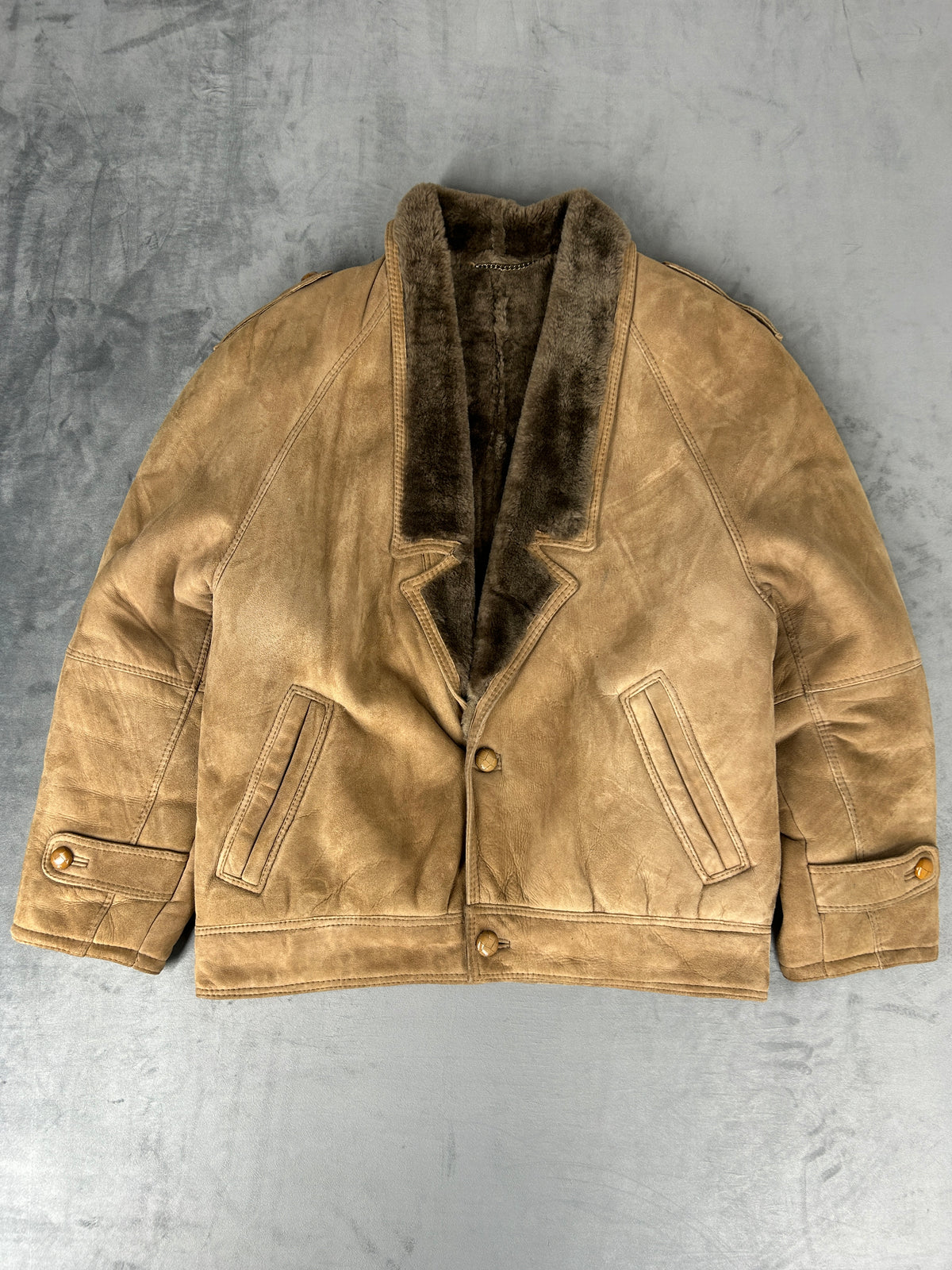Giaccone in pelle scamosciata e montone cammello vintage – Uomo Taglia L