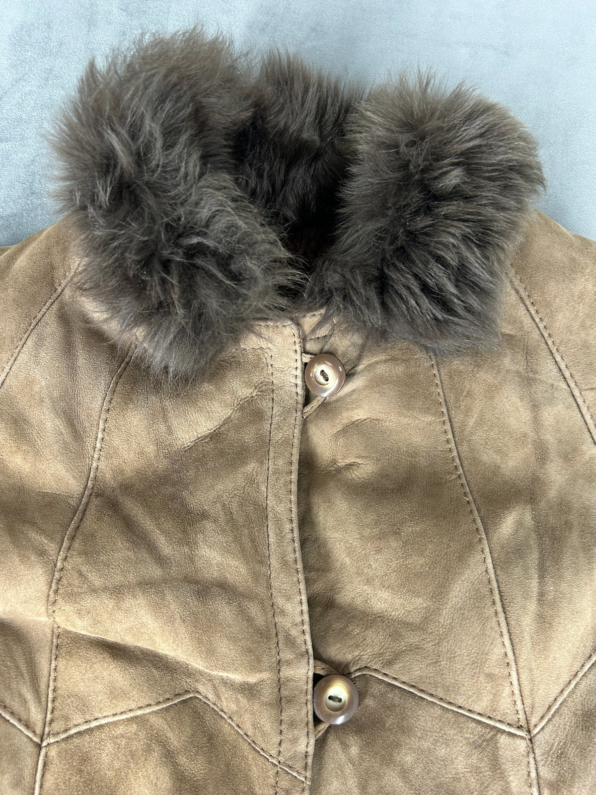 Cappotto in pelle scamosciata marrone con collo in pelliccia vintage – Donna Taglia M