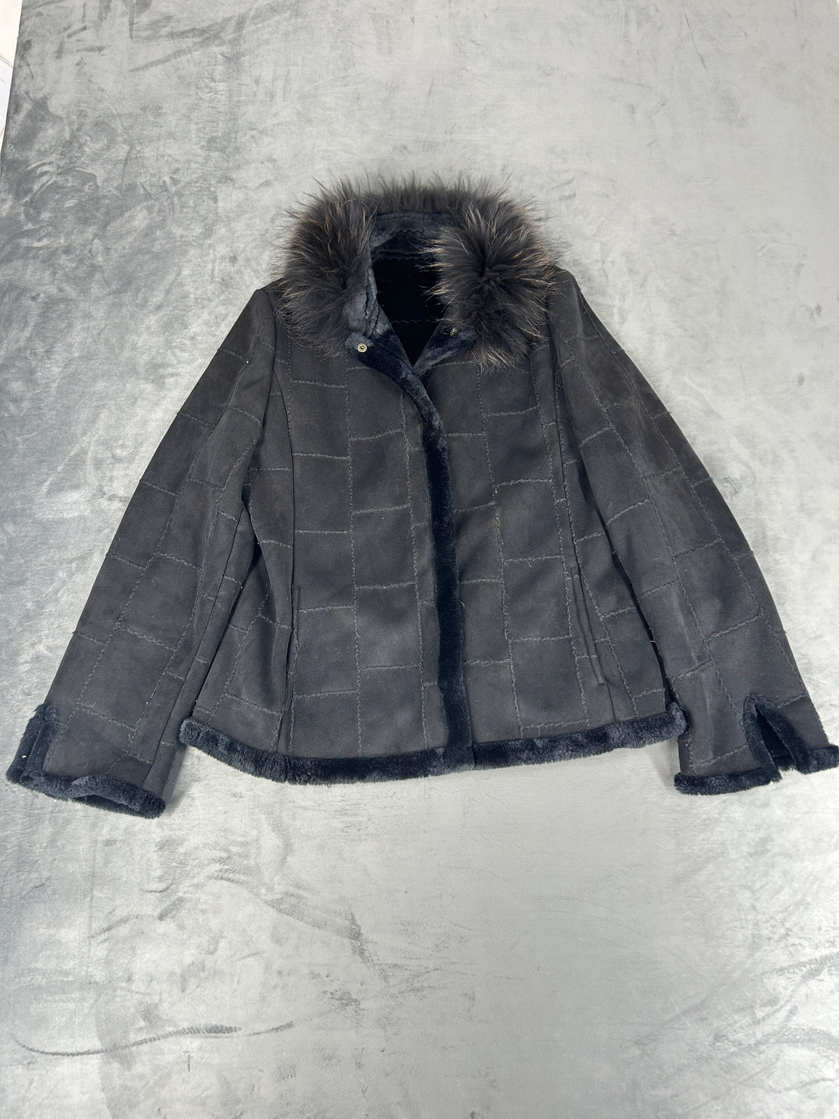 Giacca in montone grigia con collo in pelliccia vintage – Donna Taglia M