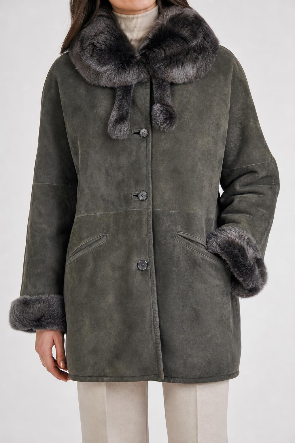 Cappotto in montone grigio con collo in pelliccia vintage – Donna Taglia M
