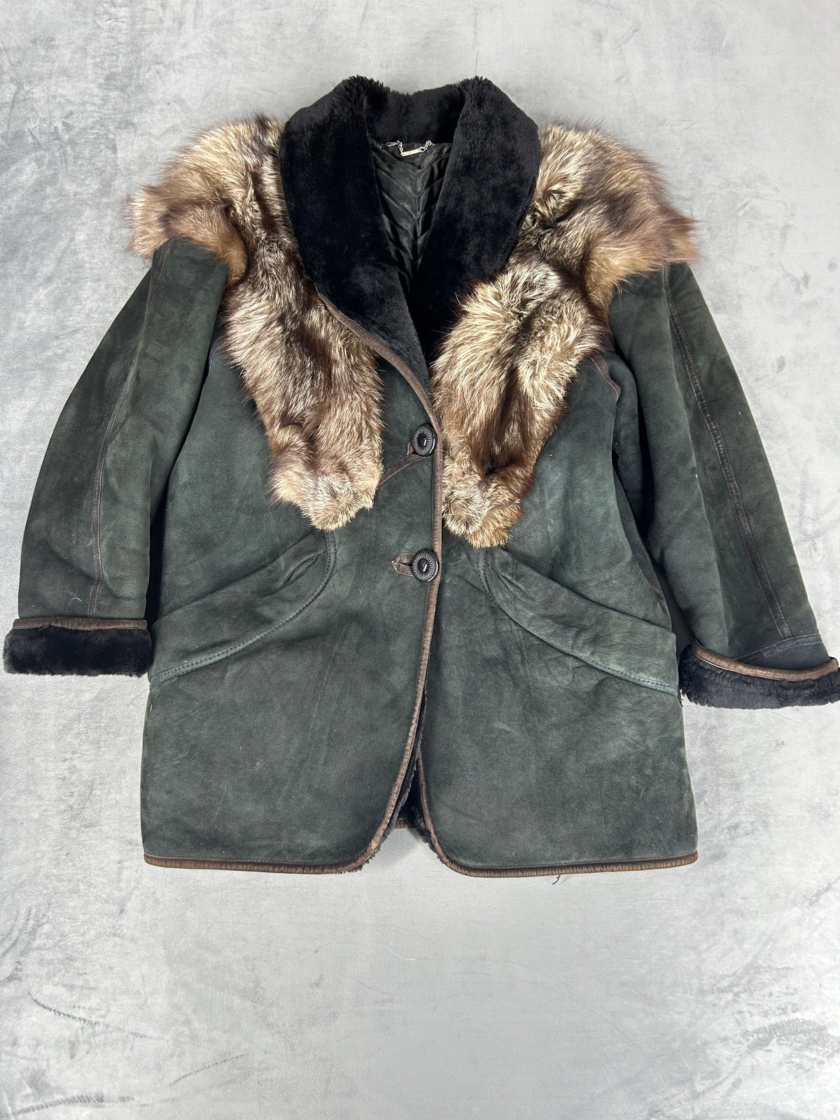 Cappotto in montone verde con collo in pelliccia vintage – Donna Taglia M (IT 42)