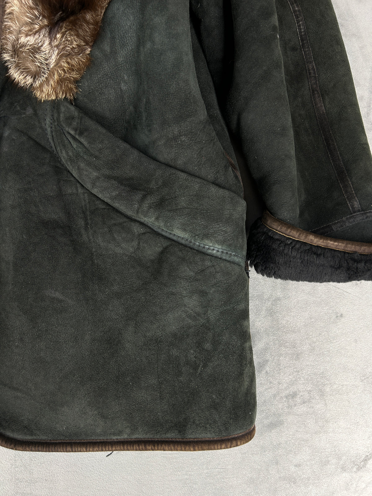 Cappotto in montone verde con collo in pelliccia vintage – Donna Taglia M (IT 42)