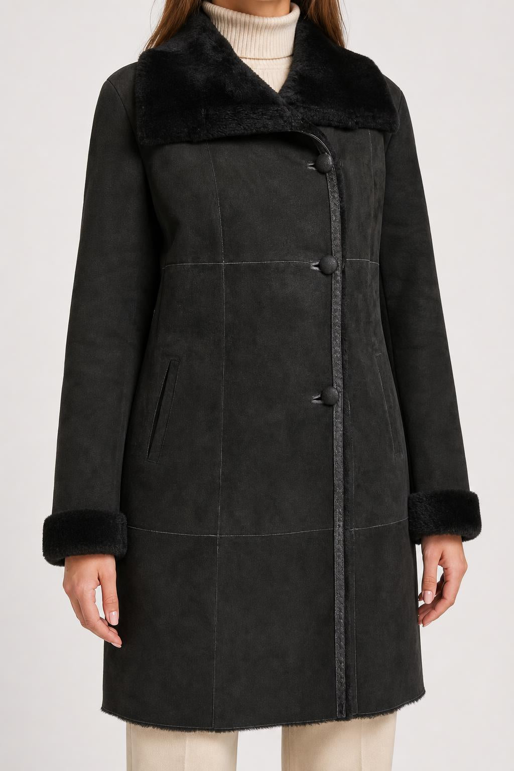 Cappotto in montone nero vintage – Donna Taglia M