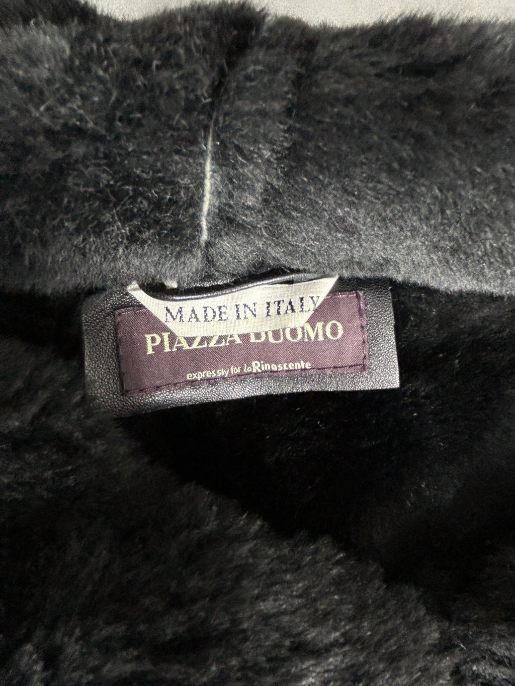 Cappotto in montone nero vintage – Donna Taglia M