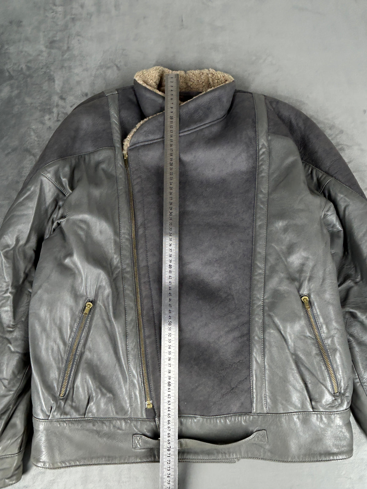 Giacca biker di pelle grigia con montone vintage – Uomo Taglia L