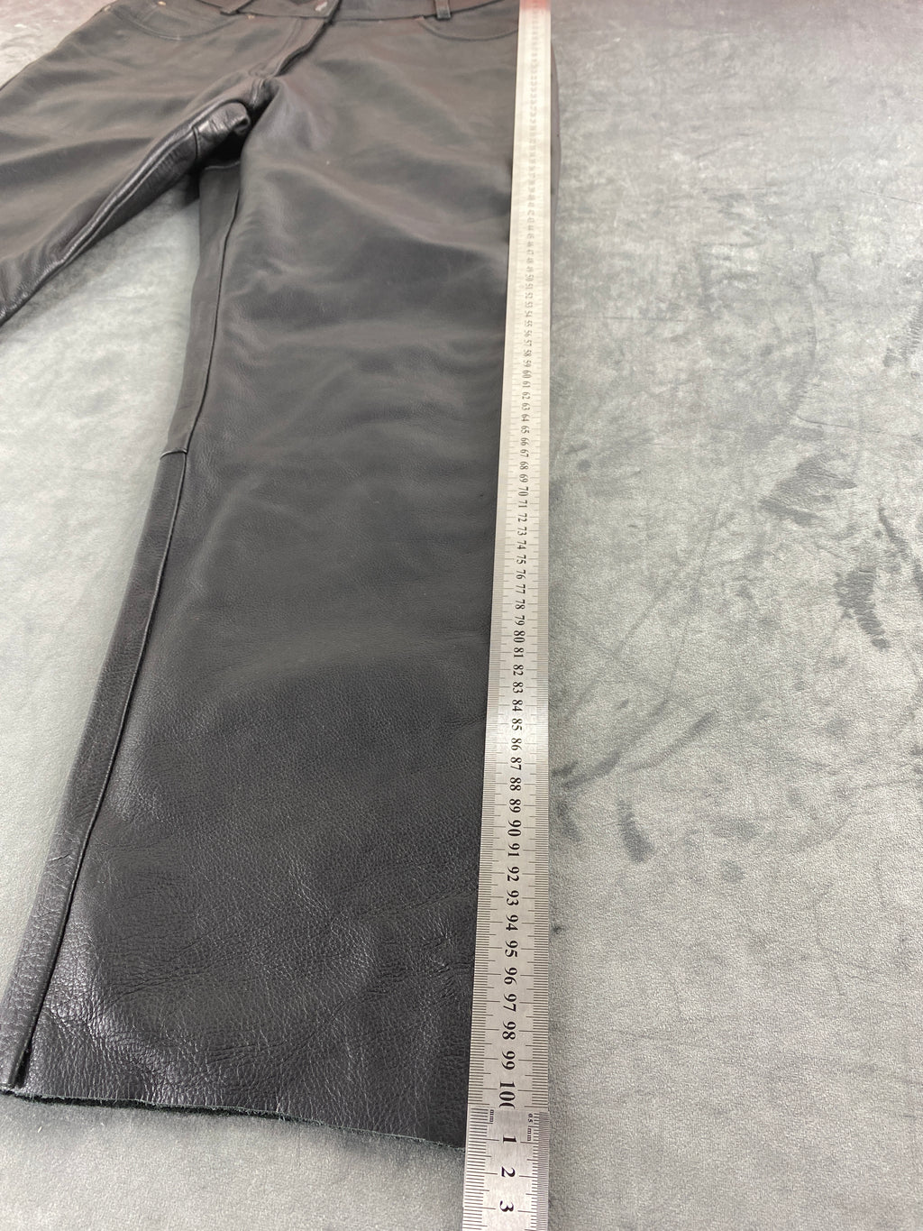 Pantaloni di pelle neri vintage – Donna Taglia M (IT 42)