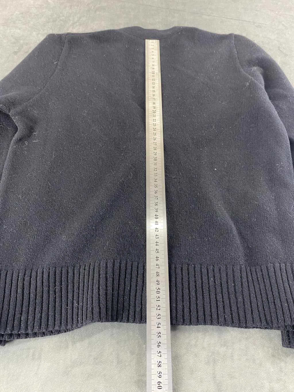 Cardigan blu notte scollo a V vintage – Donna Taglia M (IT 42)