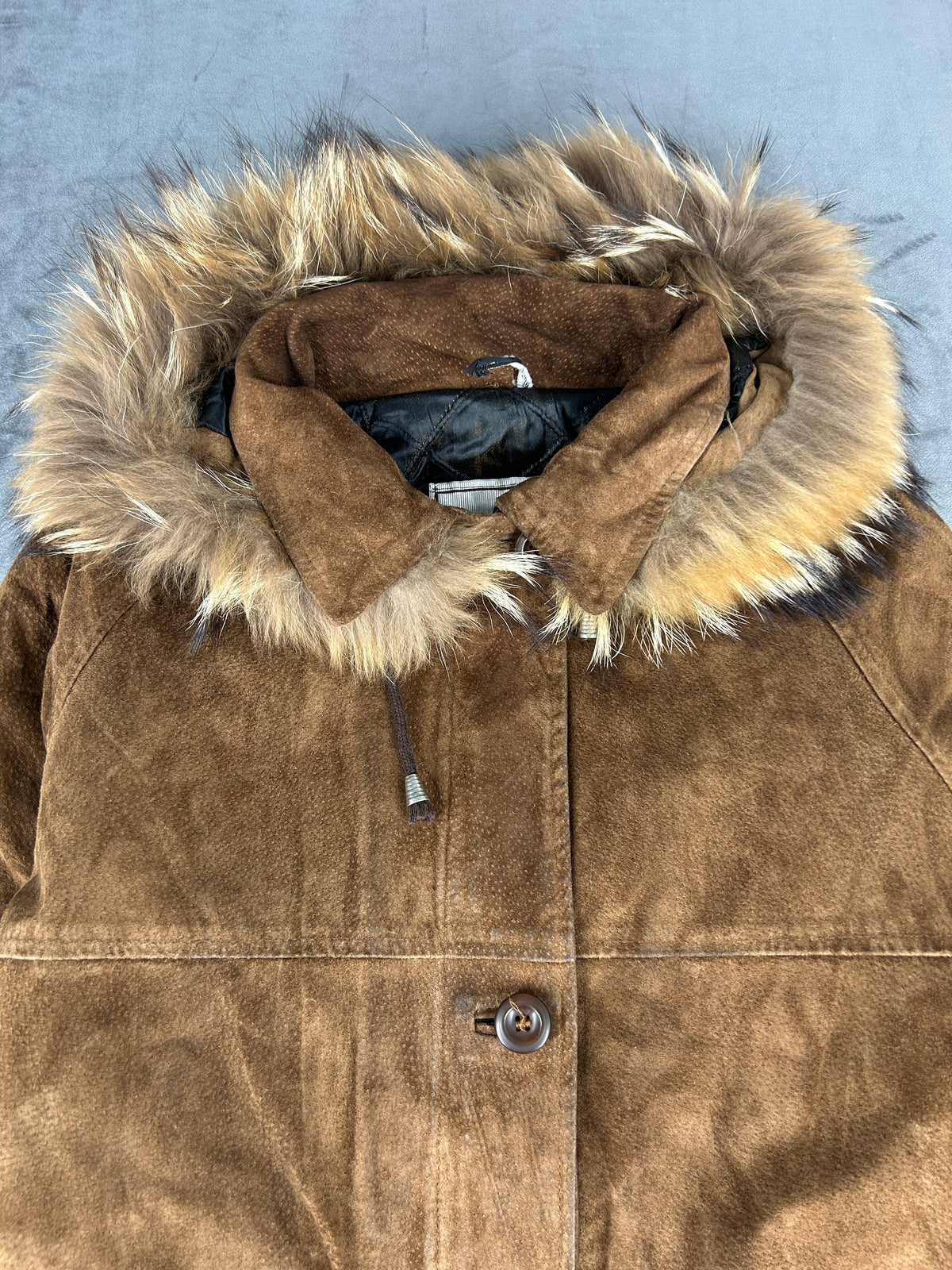 Giaccone in camoscio marrone con cappuccio in pelliccia vintage – Donna Taglia L (IT 44)