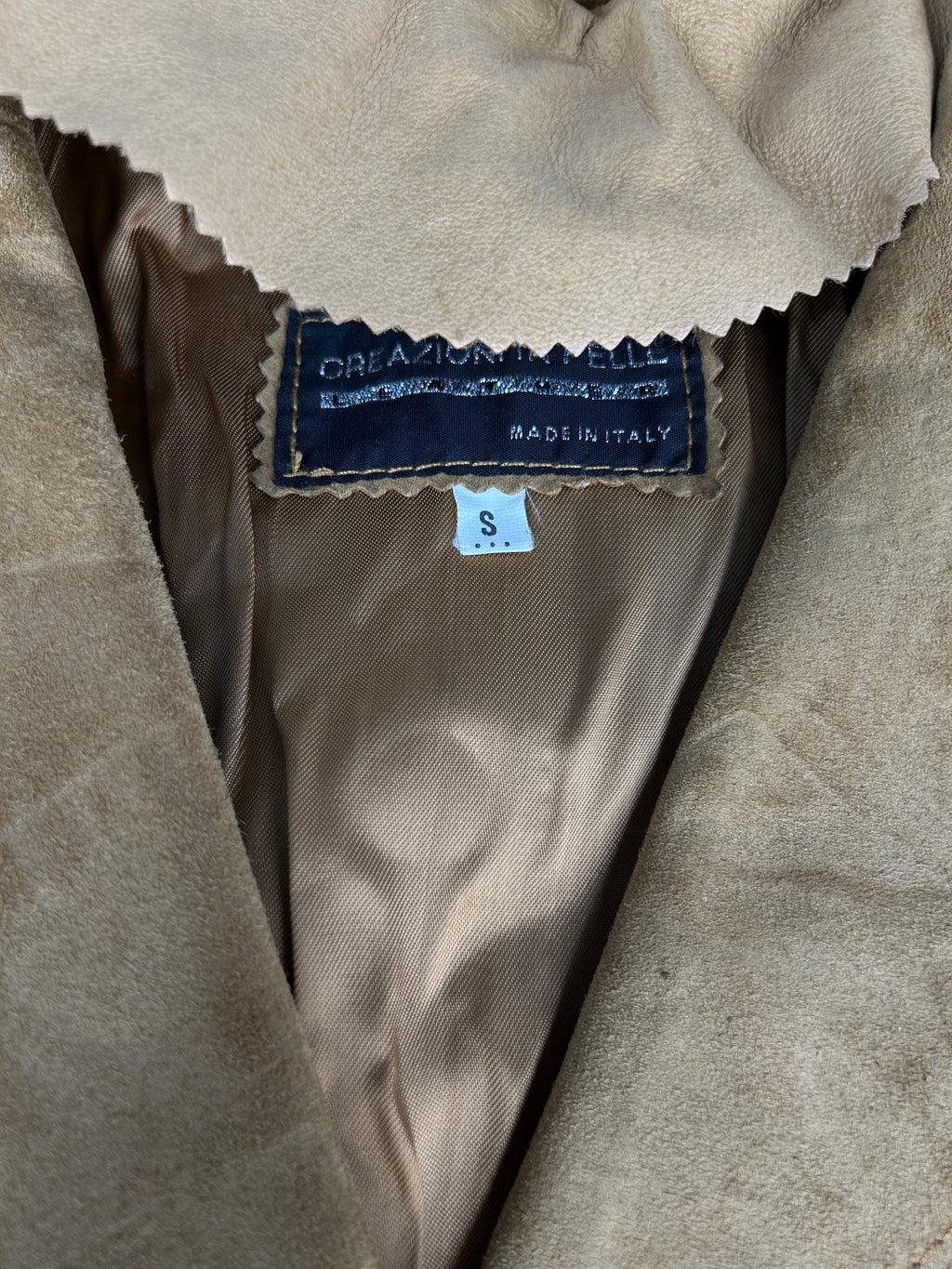 Cappottino in camoscio sabbia con lacci vintage – Donna Taglia S (IT 40)