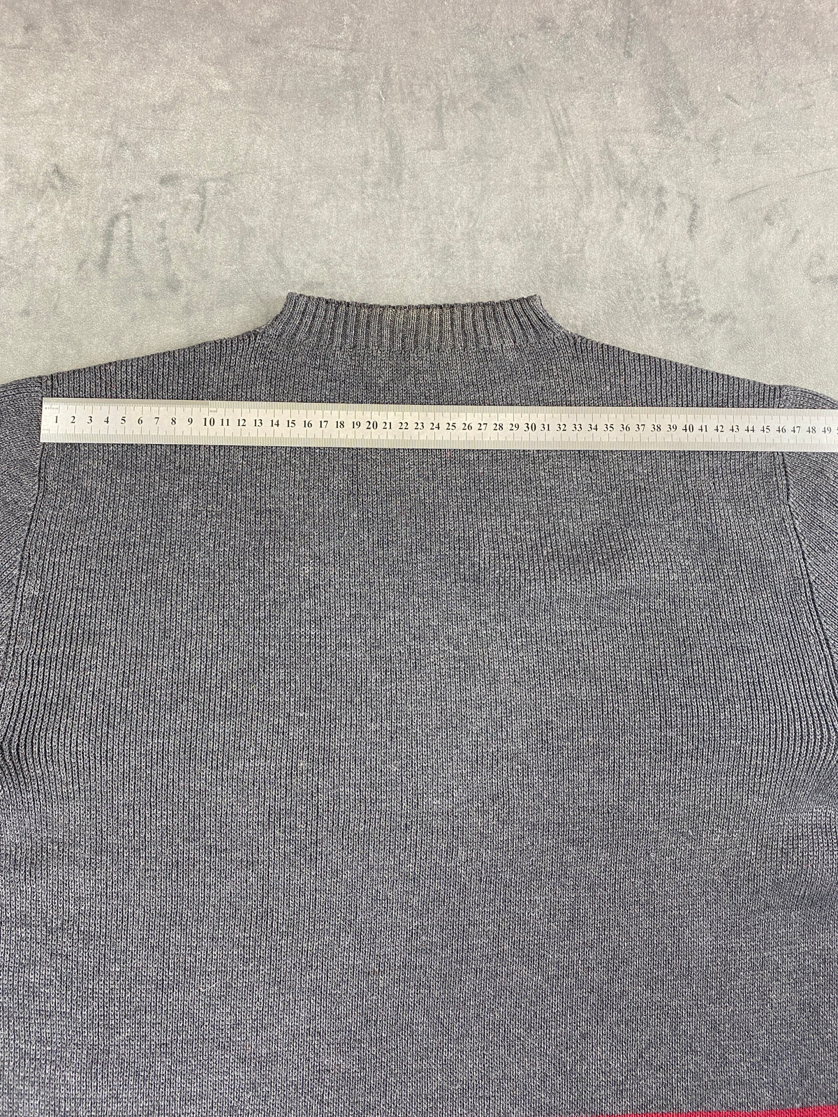 Maglione grigio con fascia nordica rossa vintage – Donna Taglia M (IT 42)