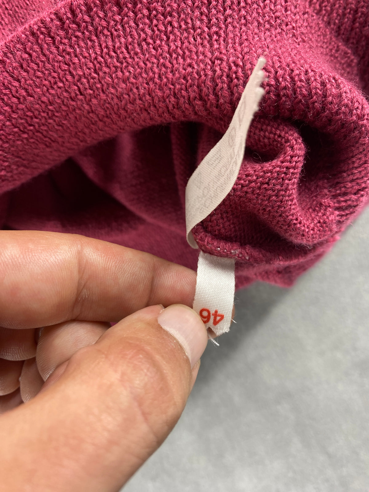 Maglione rosa antico in lana con bottoni vintage – Donna Taglia L (IT 44)