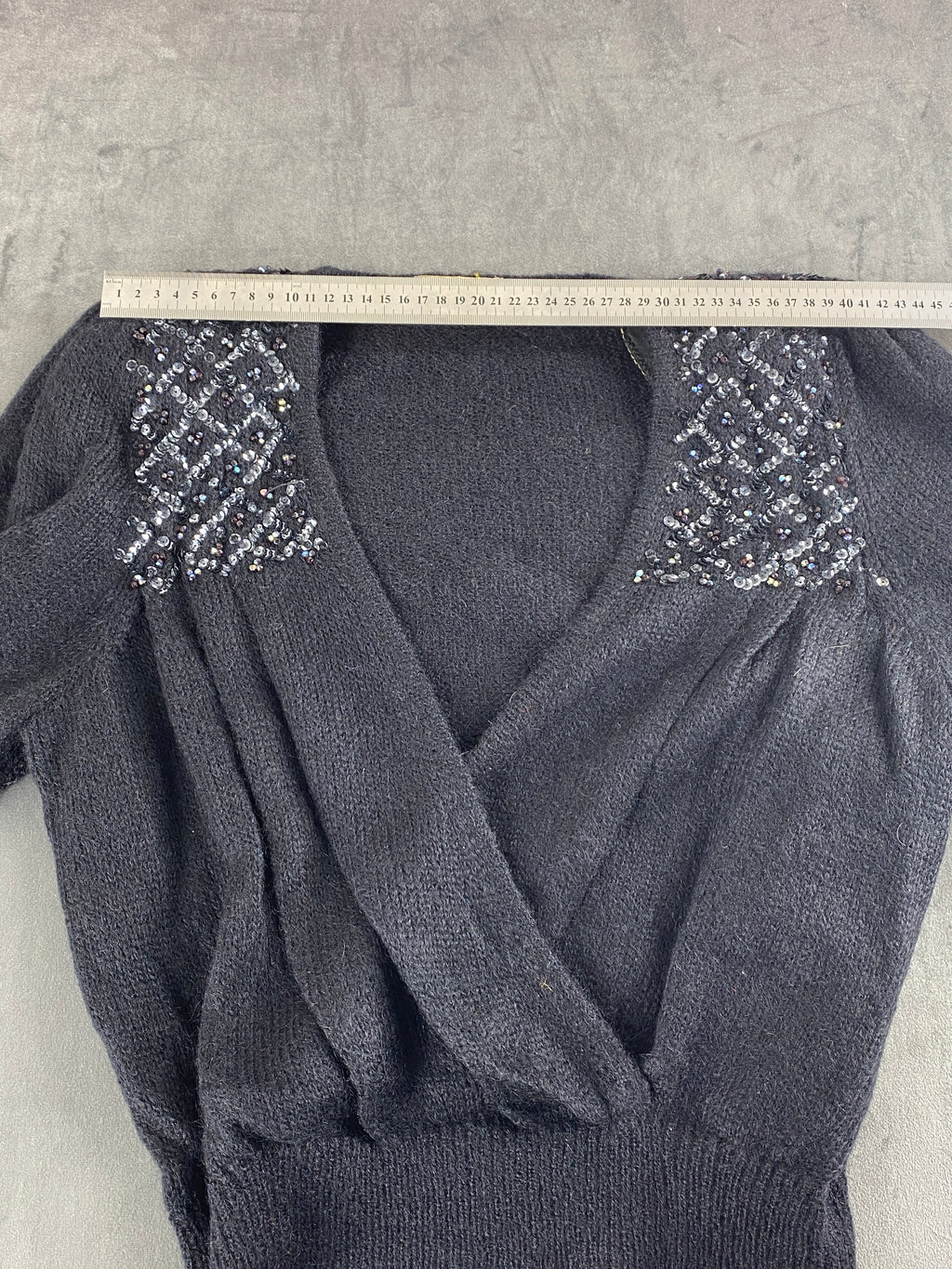 Maglione nero in mohair con paillettes vintage – Donna Taglia L (IT 44)
