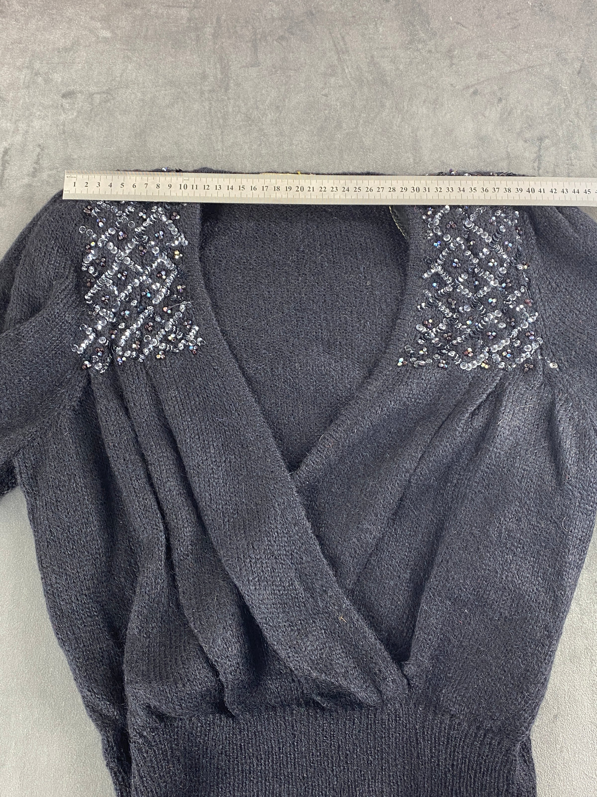 Maglione nero in mohair con paillettes vintage – Donna Taglia L (IT 44)