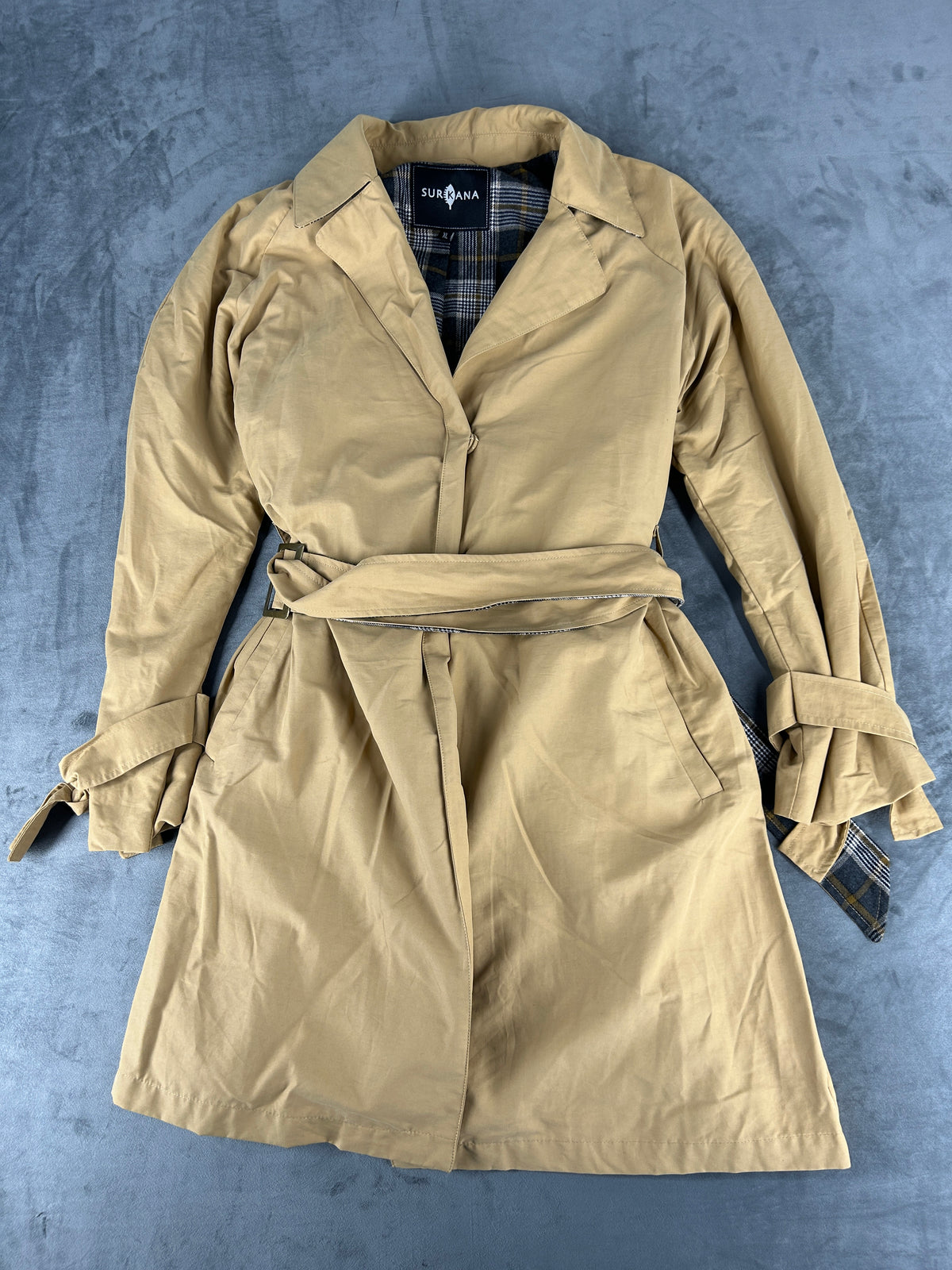 Trench sabbia con cintura Surkana vintage – Donna Taglia XL