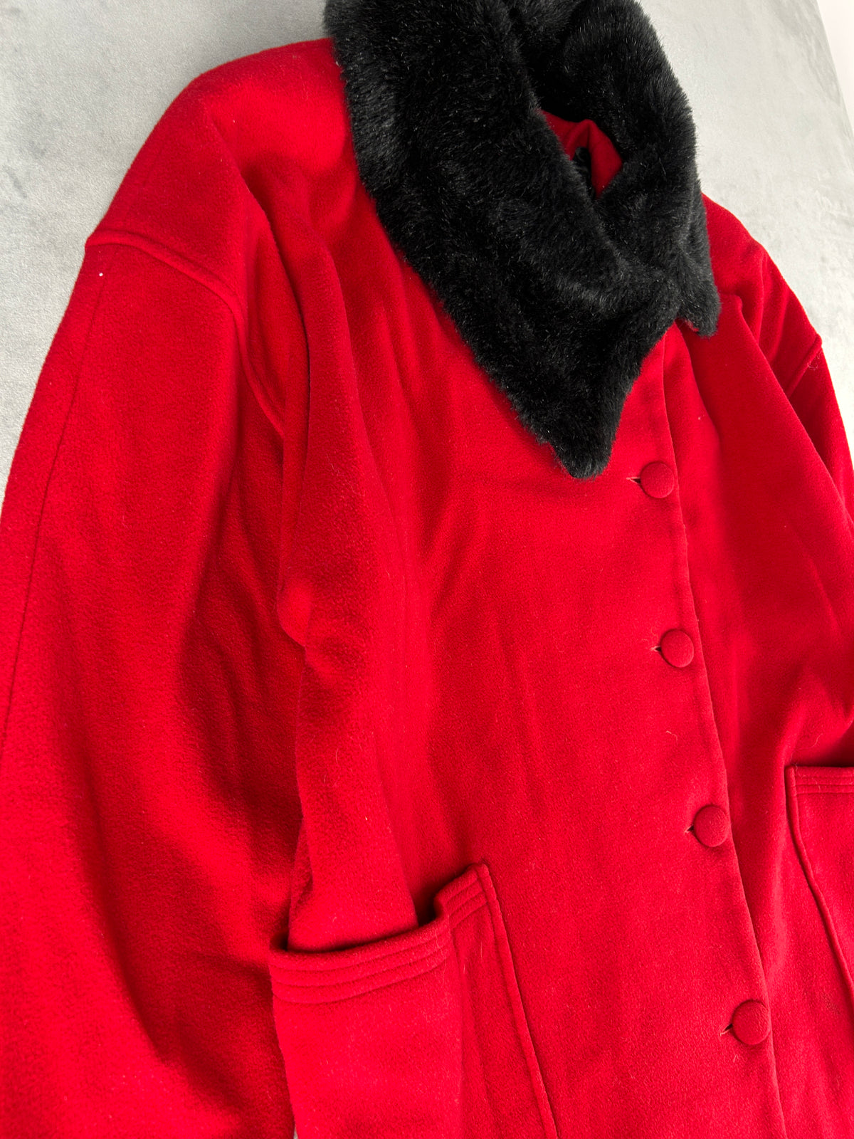 Cappotto rosso con collo in pelliccia nera vintage – Donna Taglia L