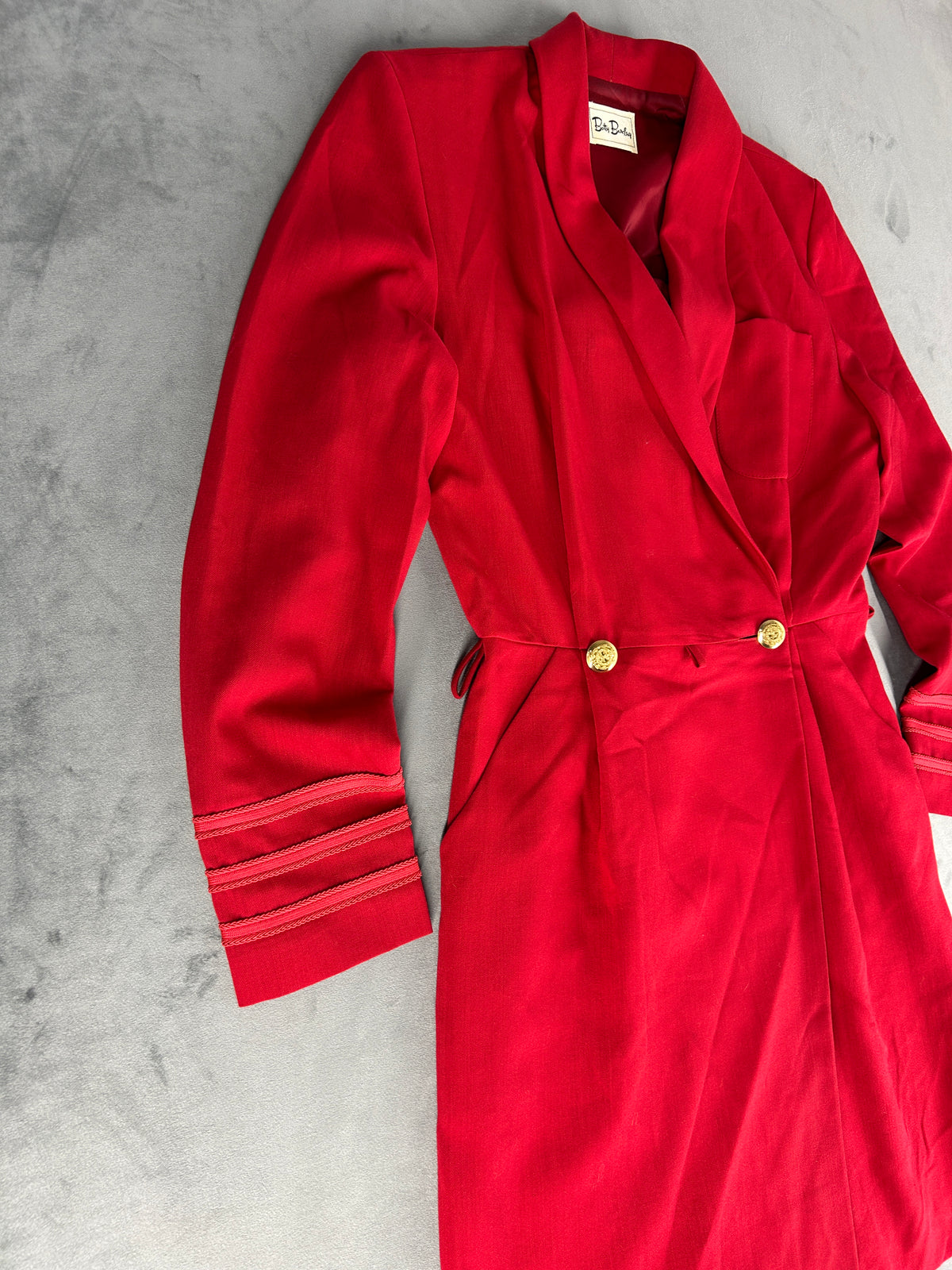 Abito blazer rosso con bottoni gioiello Betty Barclay vintage – Donna Taglia M