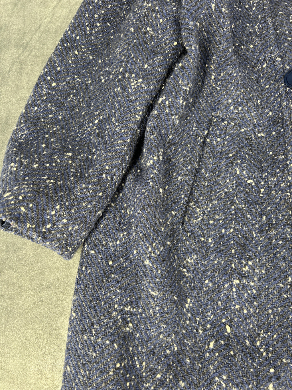 Cappotto blu mélange con collo in pelliccia vintage – Donna Taglia M