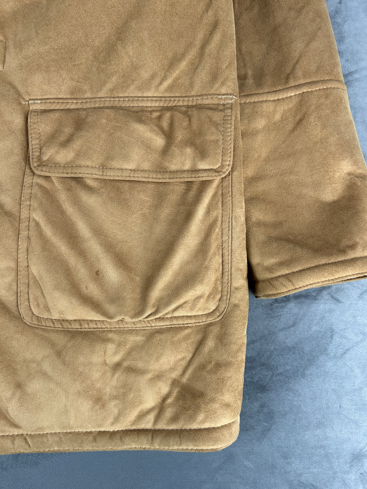 Giaccone in camoscio sintetico cammello con montone vintage – Uomo Taglia L