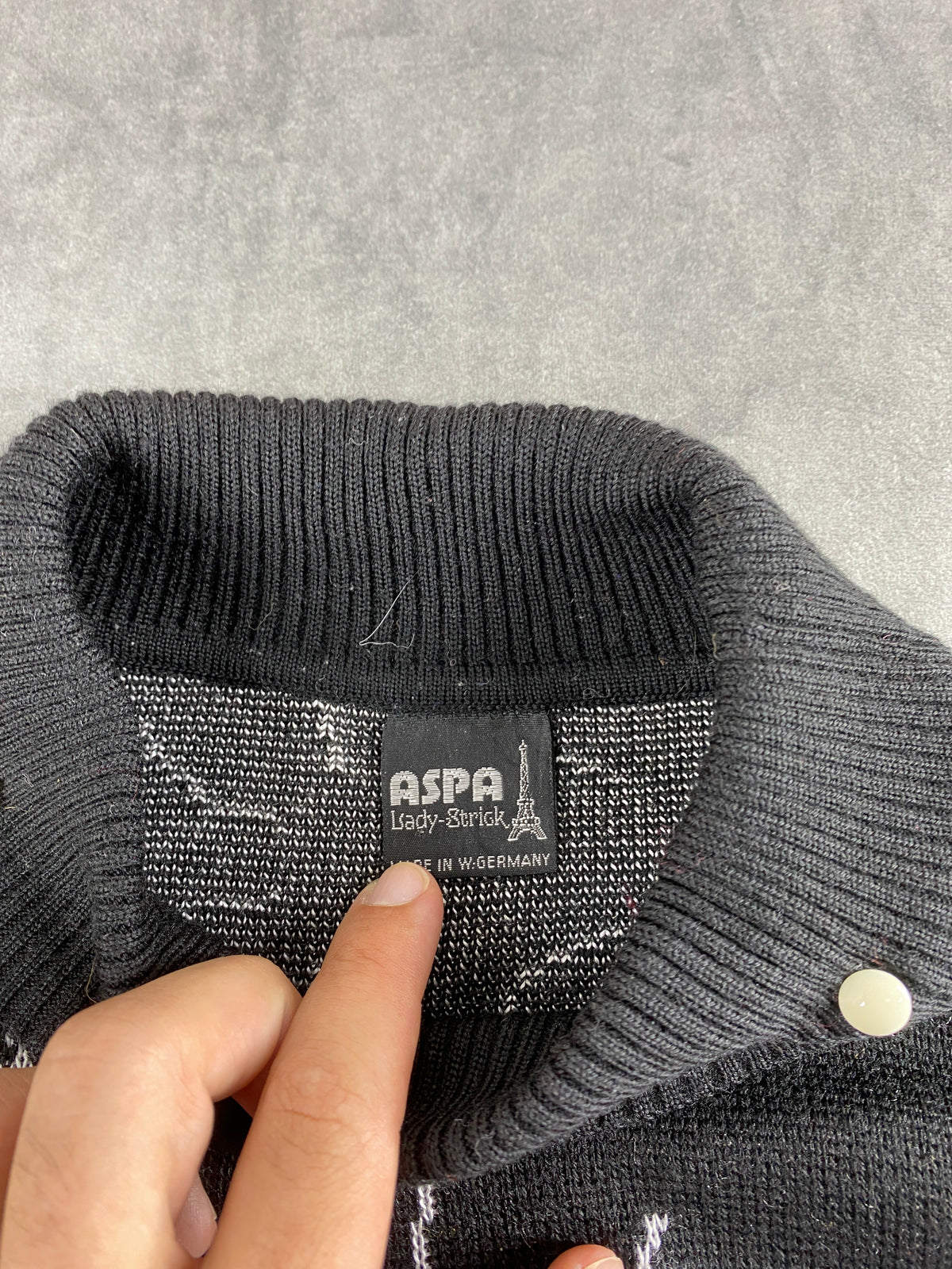 Maglione nero jacquard floreale aspa vintage – Donna Taglia M (IT 44)