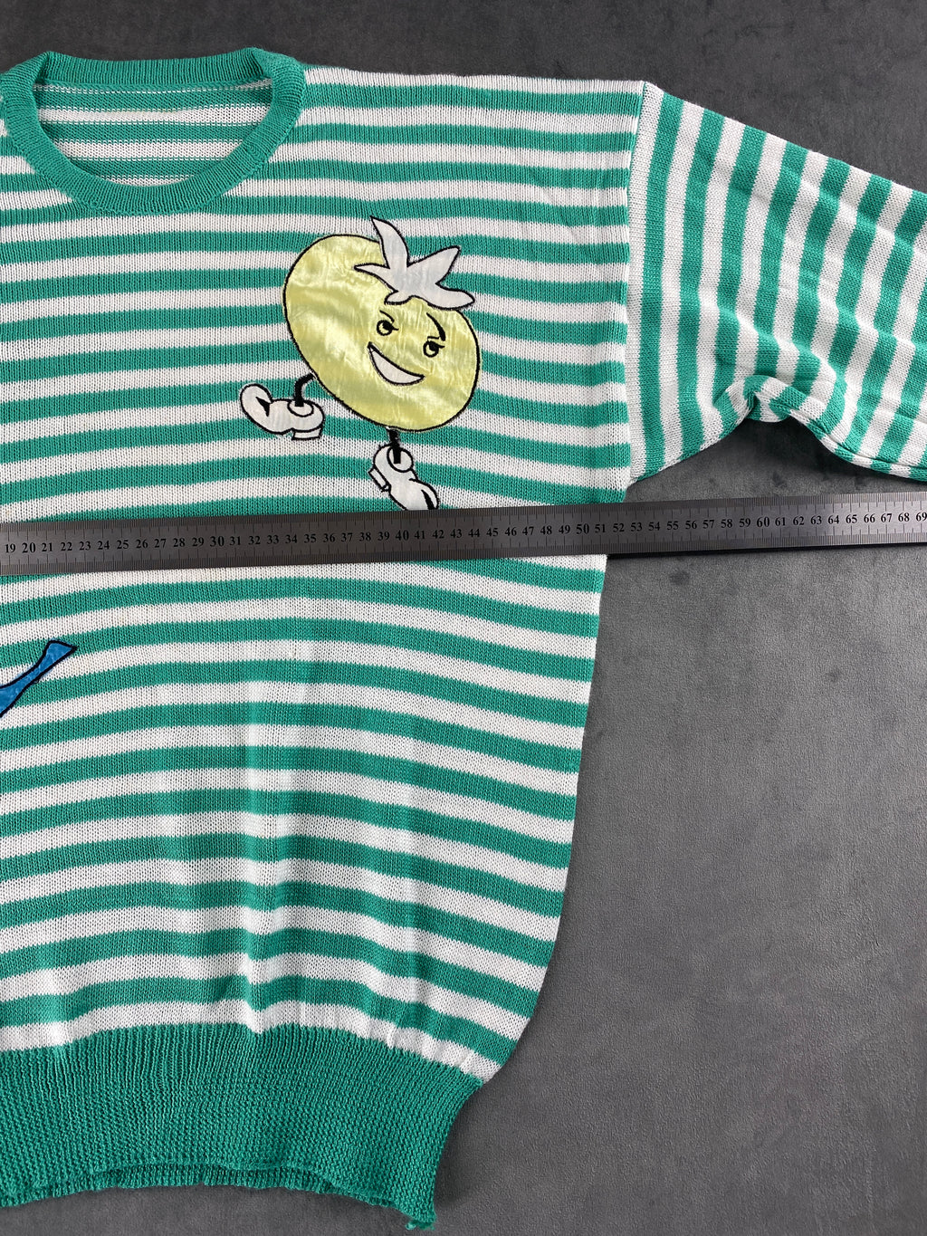 Maglione a righe verde e bianco con applicazioni vintage – Donna Taglia M