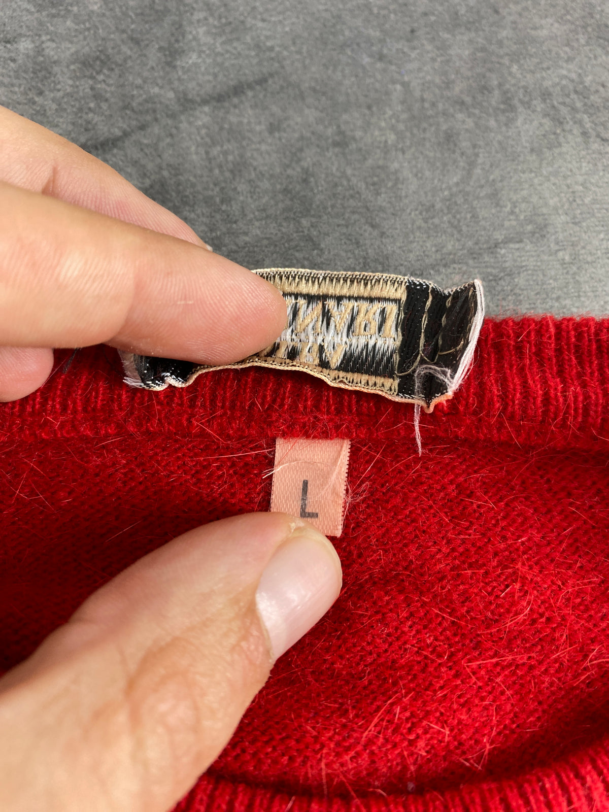 Maglione rosso in lana e angora vintage – Donna Taglia L