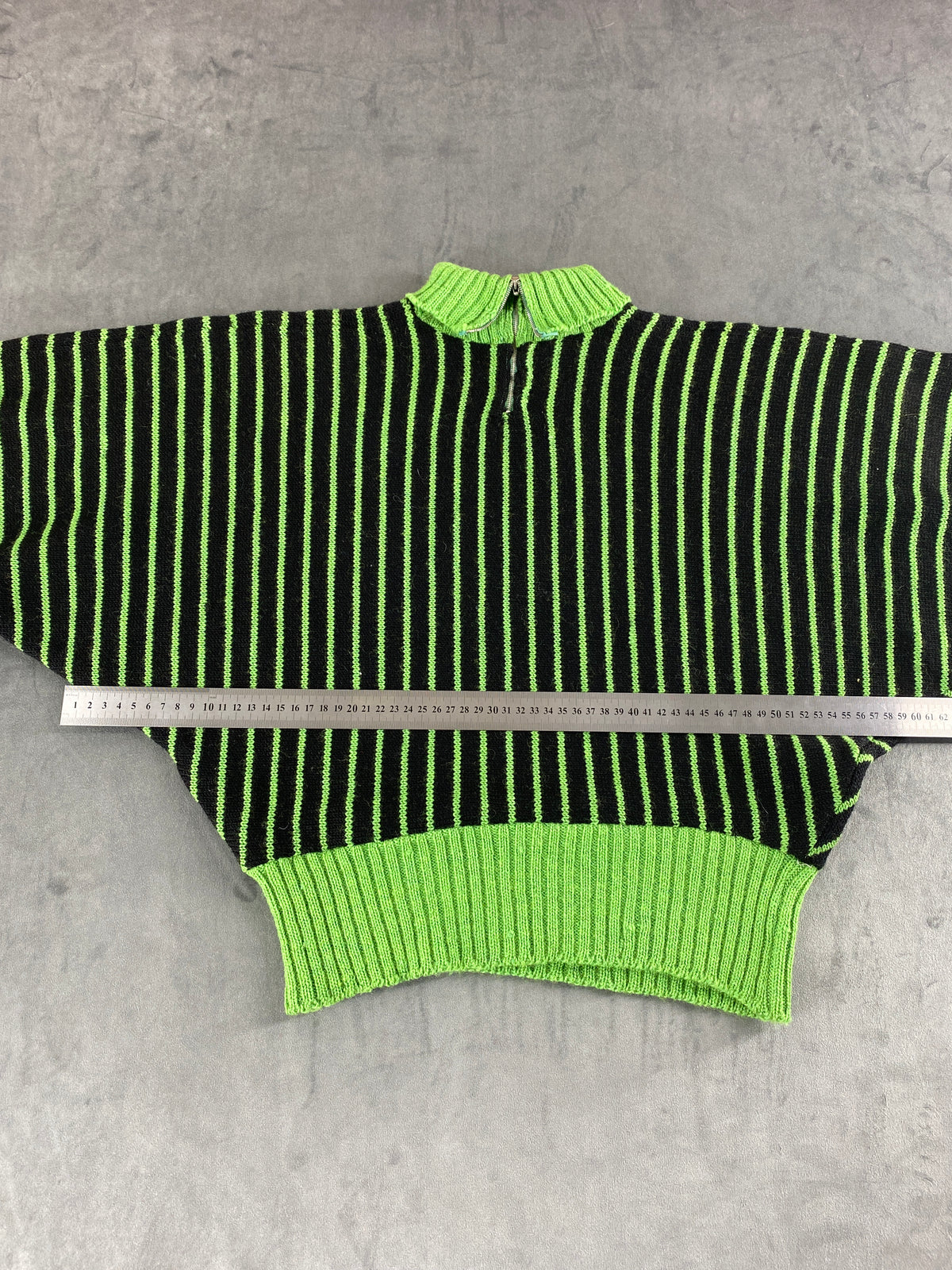 Maglione a coste verde lime e nero con zip vintage – Donna Taglia M