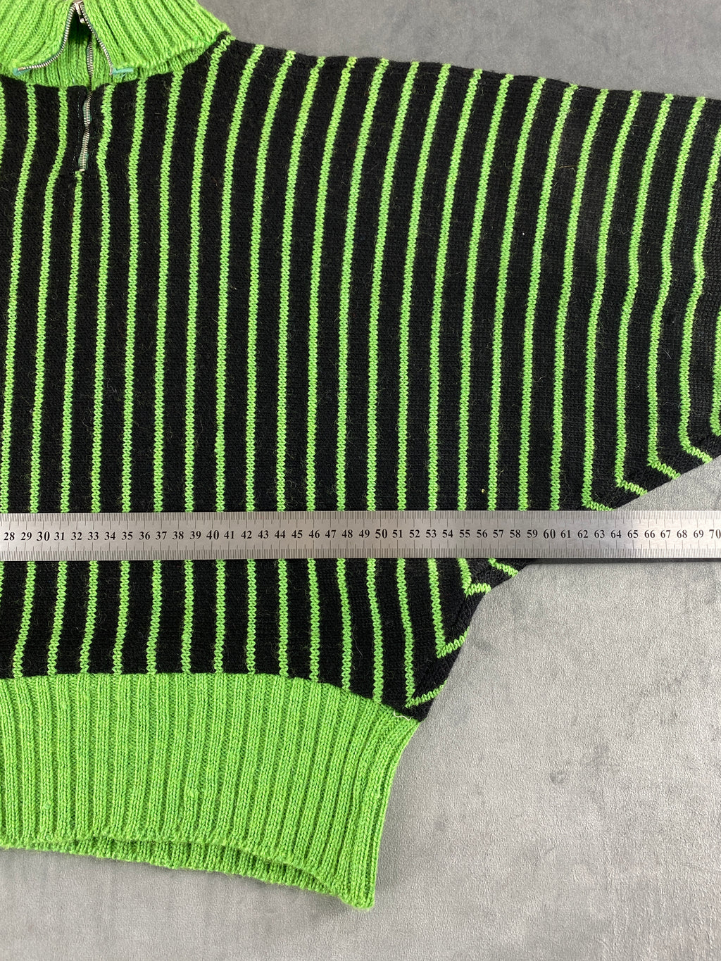 Maglione a coste verde lime e nero con zip vintage – Donna Taglia M