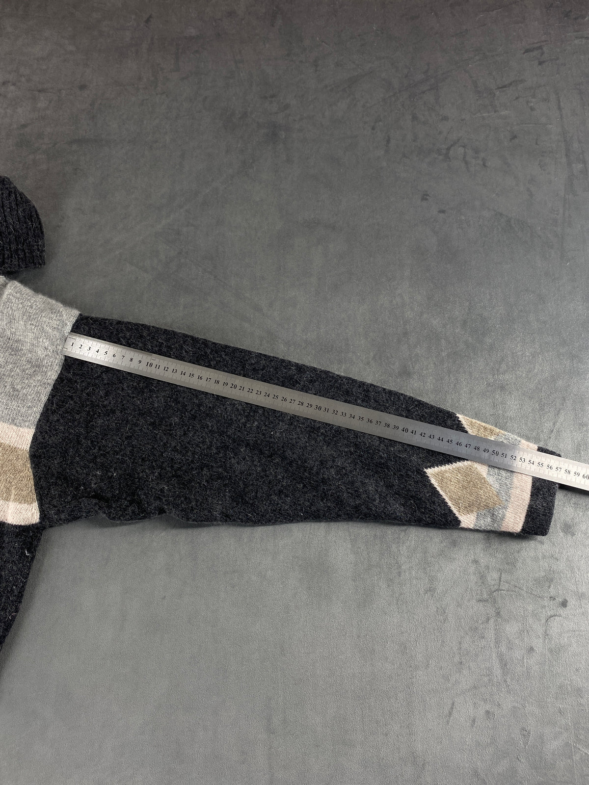 Maglione lupetto con fantasia geometrica grigio vintage – Donna Taglia L