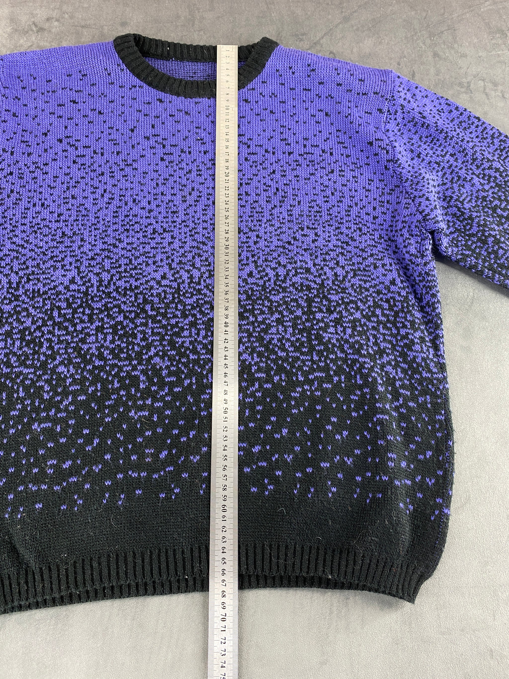 Maglione degradé viola e nero vintage – Donna Taglia L