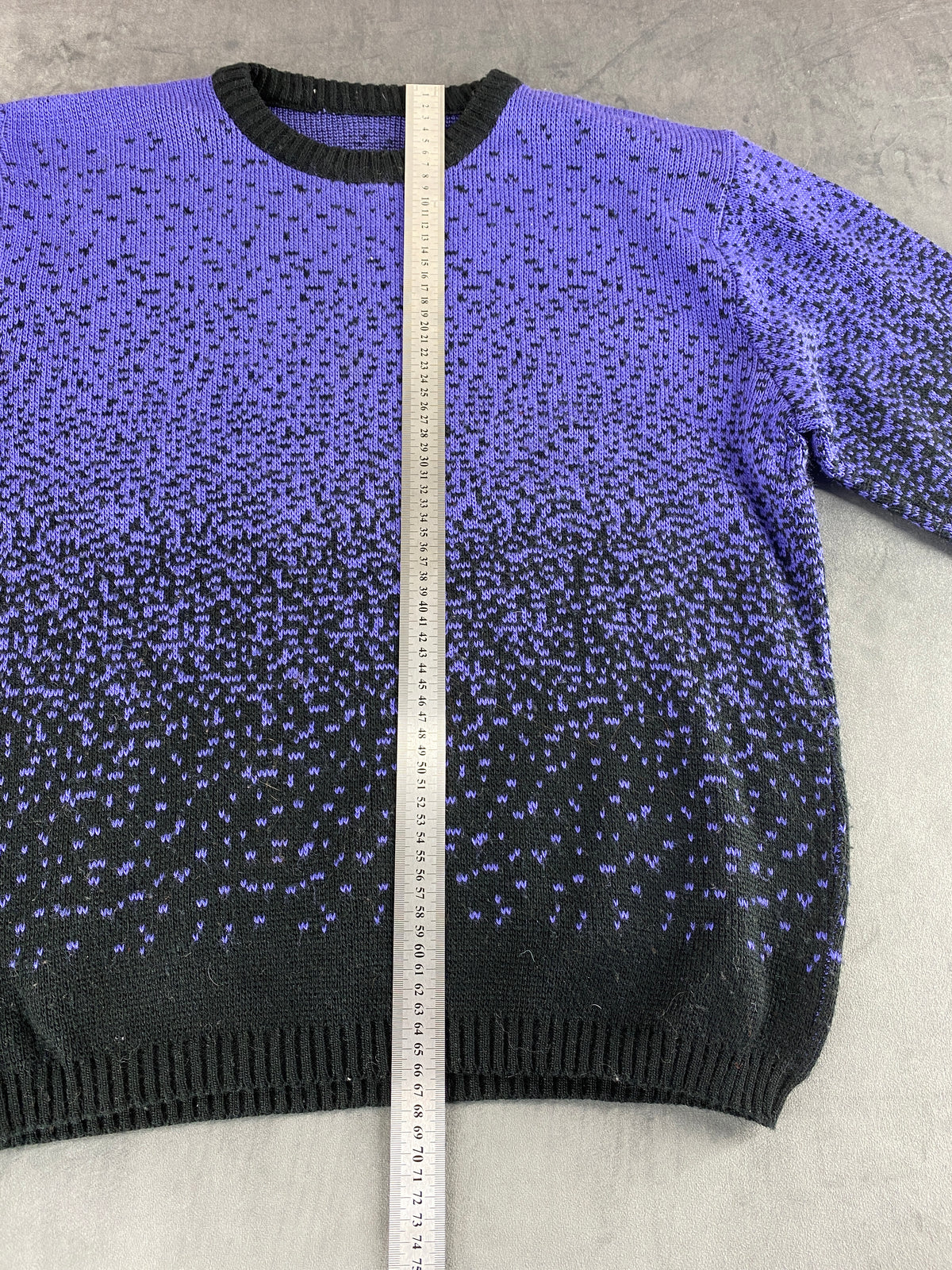 Maglione degradé viola e nero vintage – Donna Taglia L