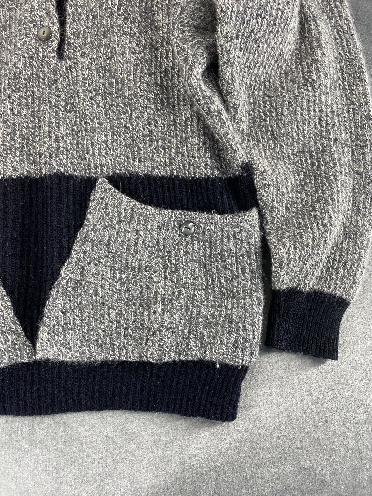 Maglione polo grigio con tasche a contrasto vintage – Donna Taglia L